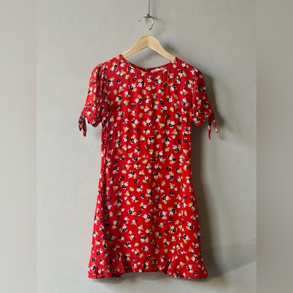 Faithfull The Brand Daphne Floral Short Sleeve Mini Dress - Picture 2 of 16